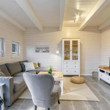 Lovely Home In Krems Iiwarderbrueck With Sauna Hébergement de vacances *