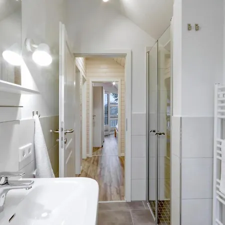 Lovely Home In Krems Iiwarderbrueck With Sauna Gols