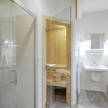 Lovely Home In Krems Iiwarderbrueck With Sauna Gols
