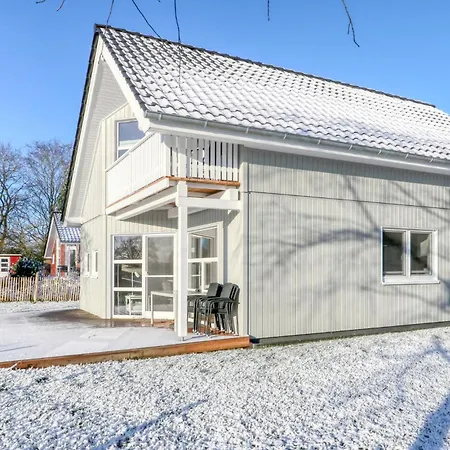 Lovely Home In Krems Iiwarderbrueck With Sauna Hébergement de vacances