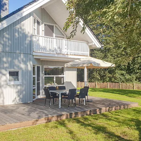 Lovely Home In Krems Iiwarderbrueck With Sauna Gols